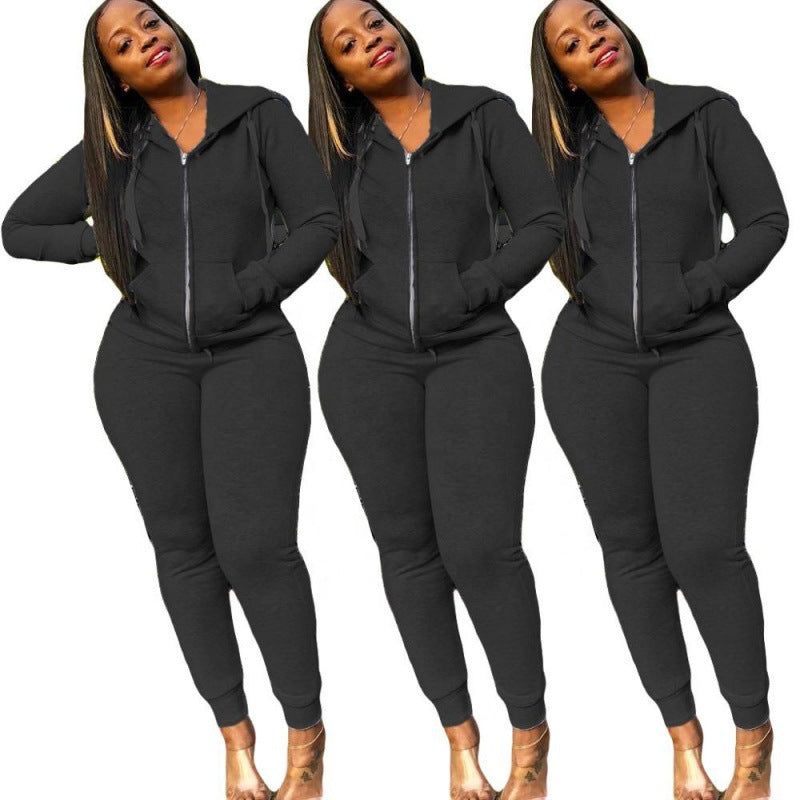 Ensemble de robe sweat à capuche cintrée pour femmes avec fermeture éclair et jogging slim Echo Archive