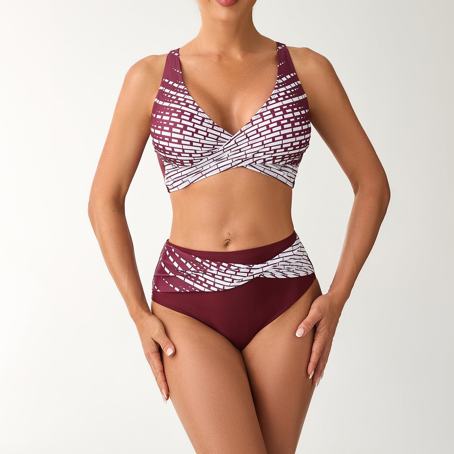 Ensemble de bikini taille haute pour femmes avec un haut lacé et des accents graphiques R&B