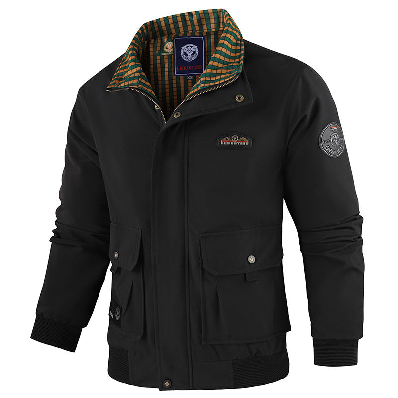 Veste bomber Field pour hommes en tissu coupe-vent avec rembourrage matelassé au col intérieur, fermeture éclair frontale cachée et poches à rabat multifonctionnelles Echo Archiv