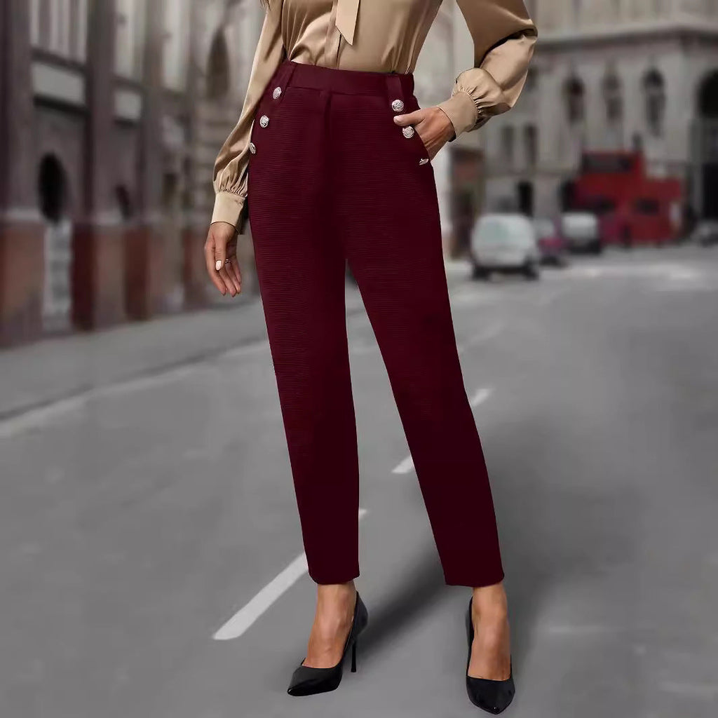 Pantalon de costume taille haute pour femmes avec boutons décoratifs