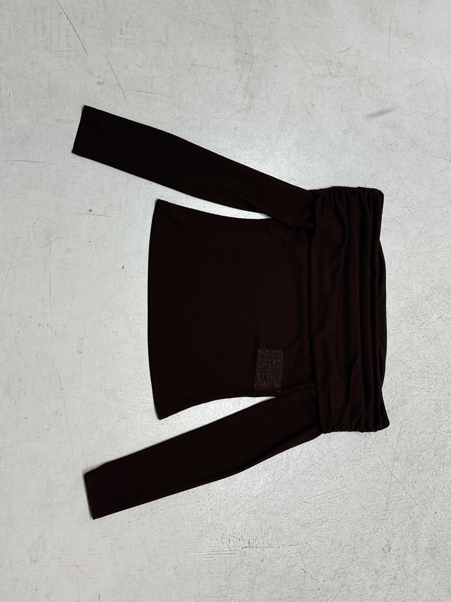 Top sans manches en tricot fin pour femmes avec col roulé froncé et coupe cintrée Echo Archiv