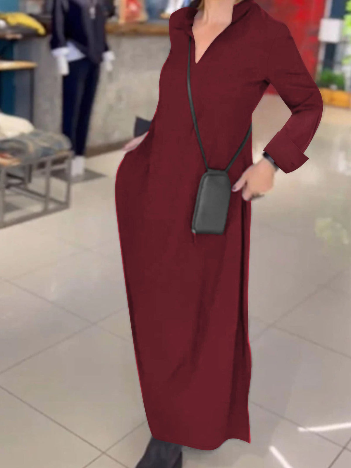 Robe maxi fluide pour femmes avec col montant en V, manches longues et poches latérales Echoarchiv