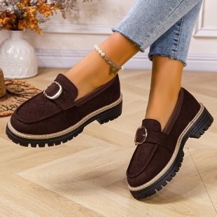 Mocassins pour femmes avec un design tendance à boucle et semelle profilée antidérapante R&B