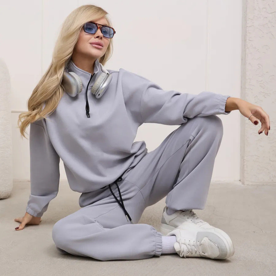 Ensemble lounge doux pour femmes avec demi-fermeture éclair, pantalon à cordon et poignets élastiques Echo Archive