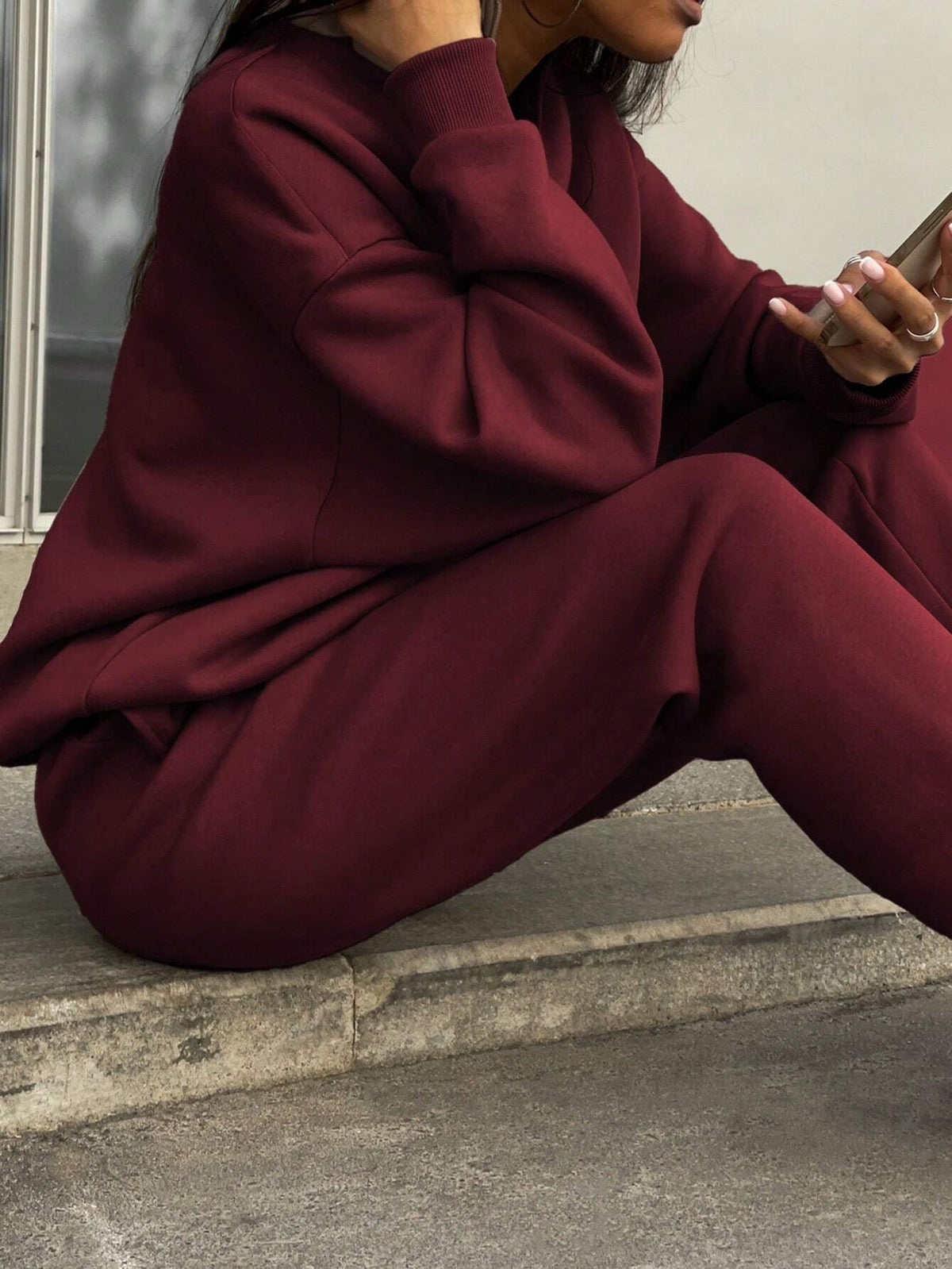 Ensemble lounge doux pour femmes avec sweat-shirt ample et pantalon de jogging taille haute Echo Archiv