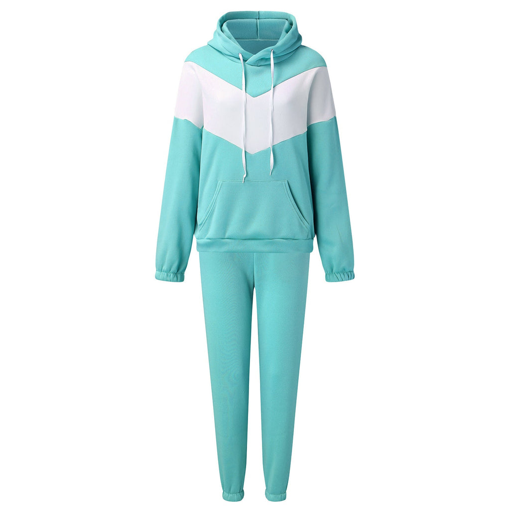 Ensemble de loungewear pour femmes en deux pièces avec sweat à capuche Chevron et jogging tapered Echo Archive
