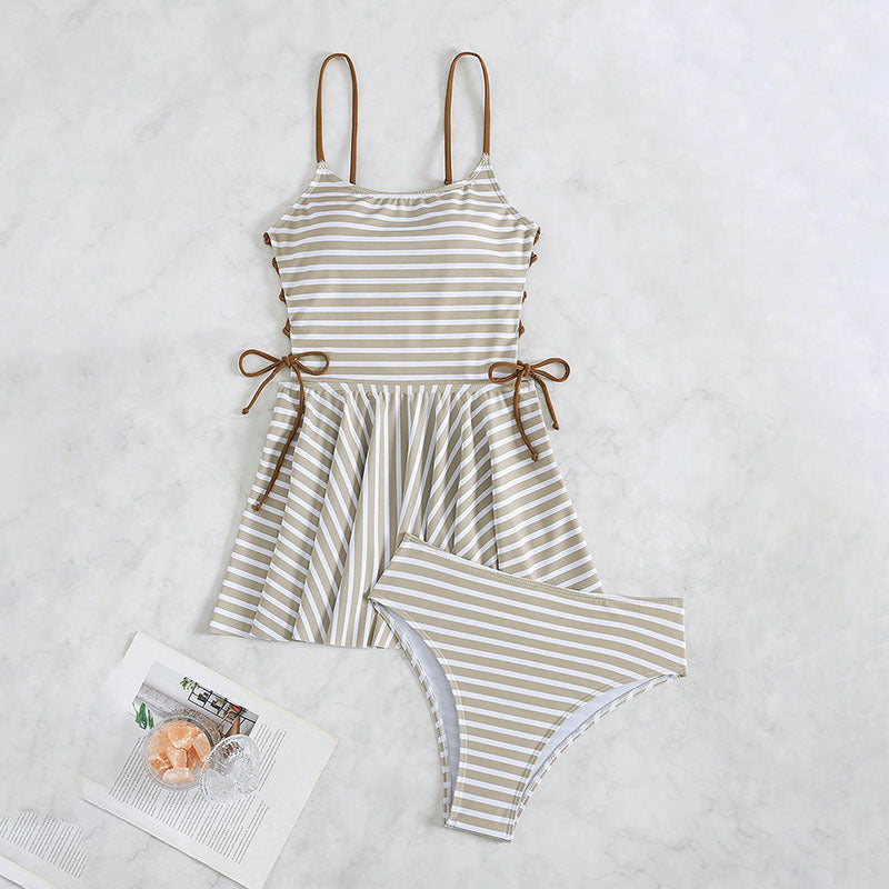Ensemble de tankini dos nu pour femmes avec un design à volants tendance R&B