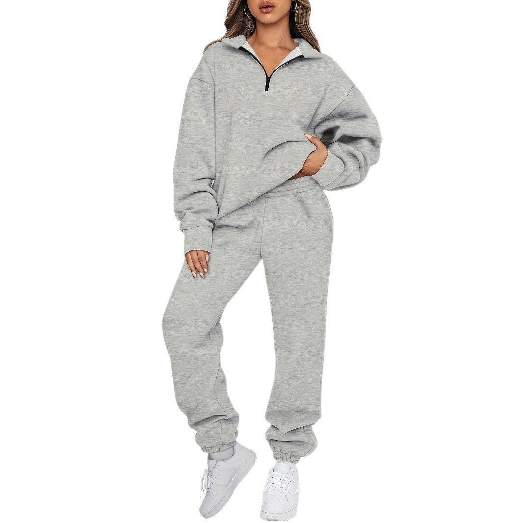 Ensemble de détente pour femmes en deux parties avec sweat-shirt à demi-fermeture éclair et coupe oversize, pantalon de jogging Echo Archiv