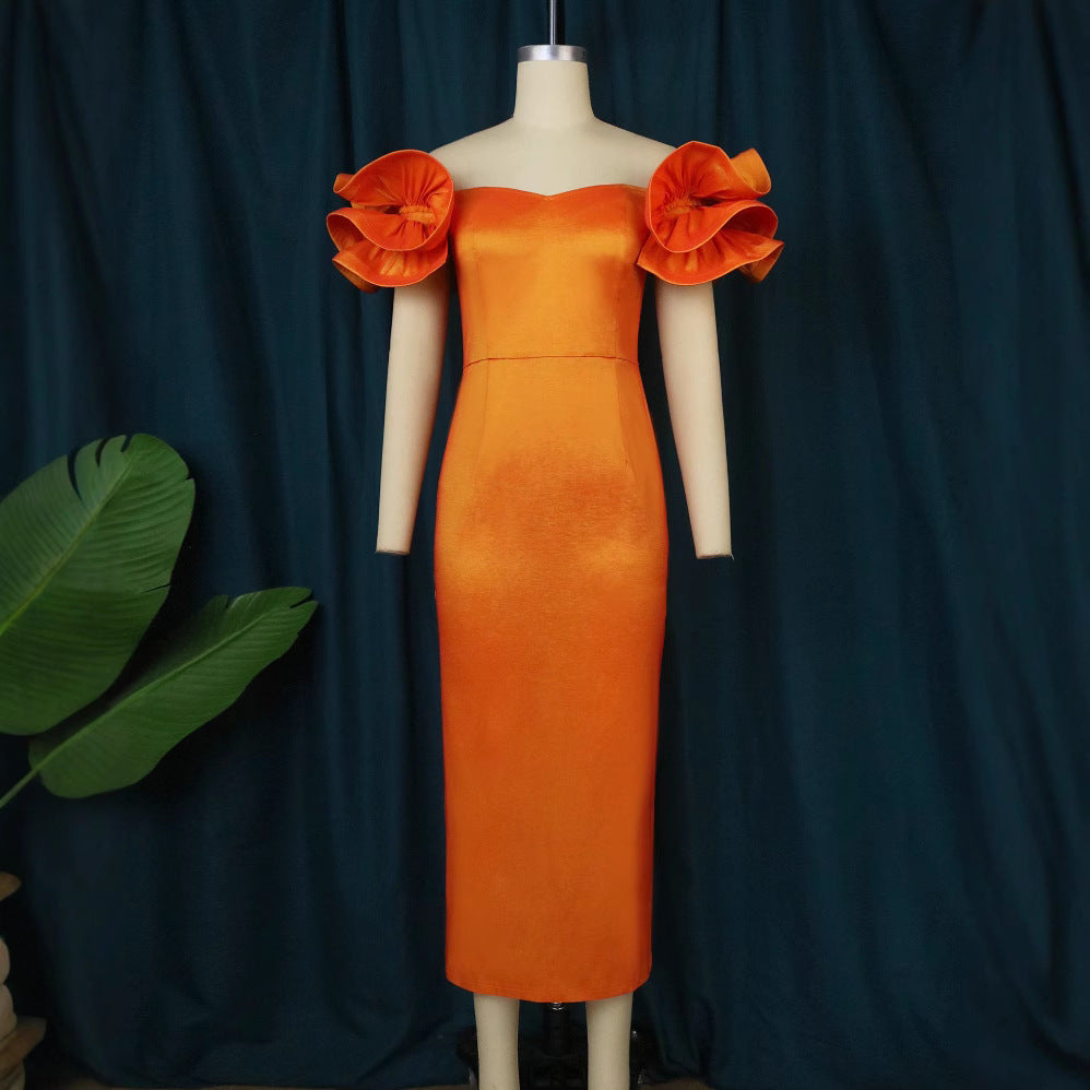 Robe en dentelle ajustée pour femmes avec des volants volumineux R&B
