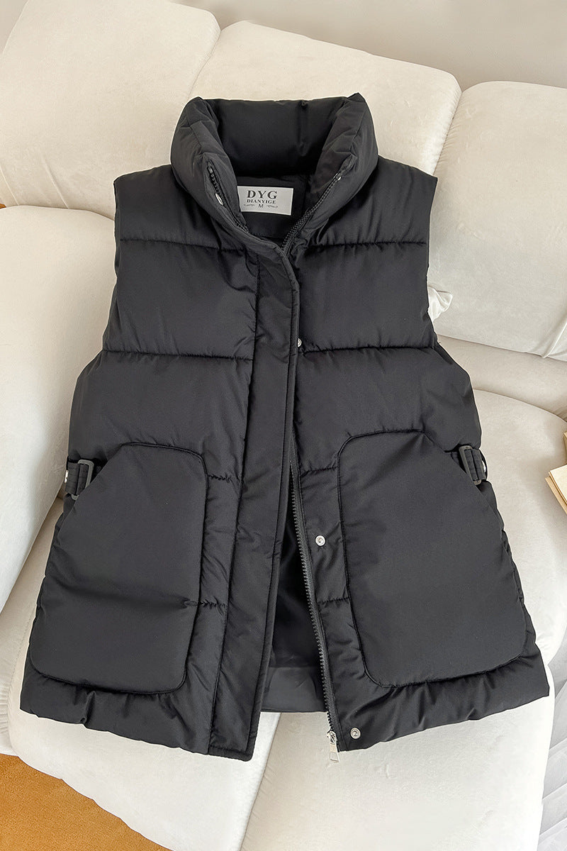 Gilet utilitaire sans manches matelassé pour femmes avec col montant, grandes poches à rabat et boucles de réglage latérales Echo Archiv