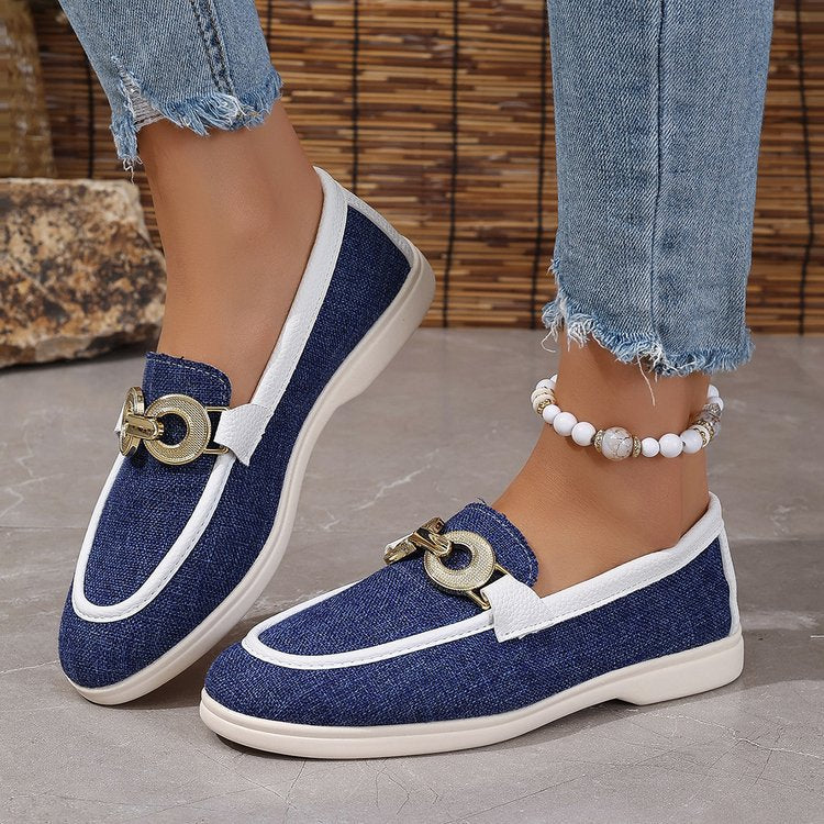 Mocassins pour femmes avec accents métalliques tendance et semelle confortable R&B