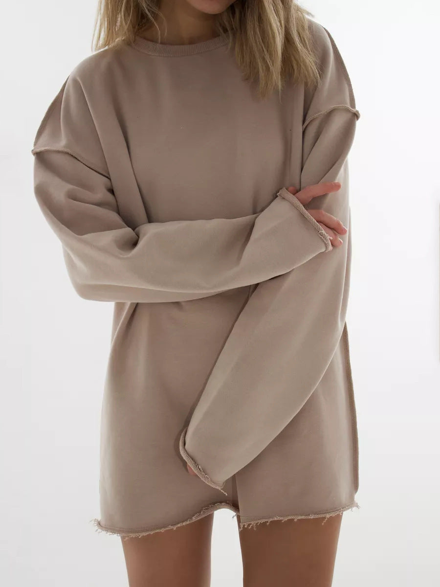 Sweatshirt oversized pour femmes avec ourlet effiloché et manches allongées