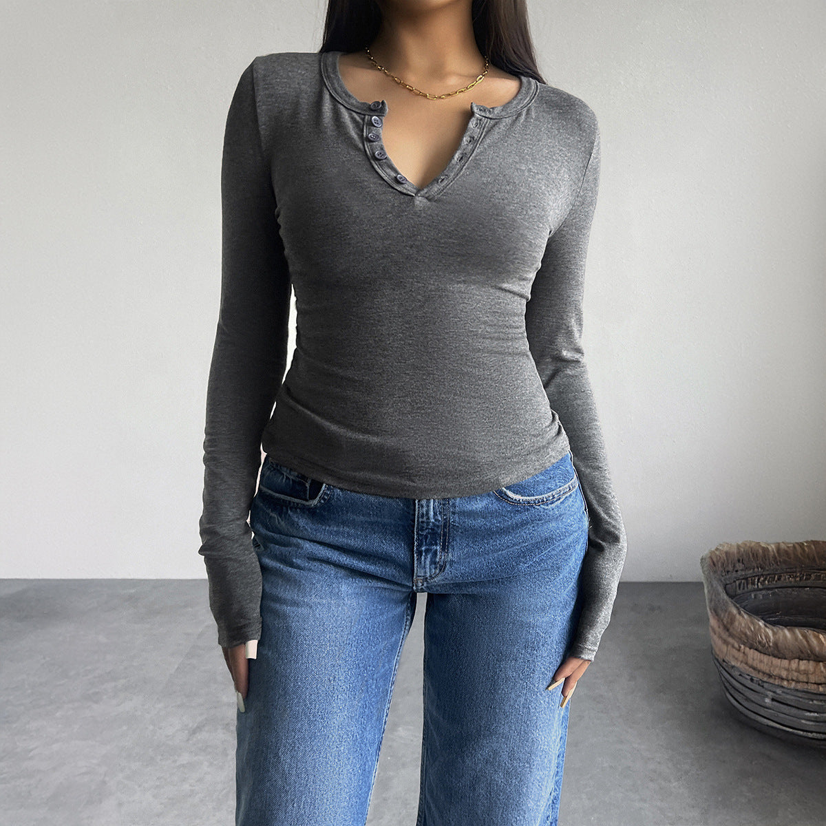 T-shirt Henley ajusté à manches longues pour femmes en jersey stretch Echo Archiv