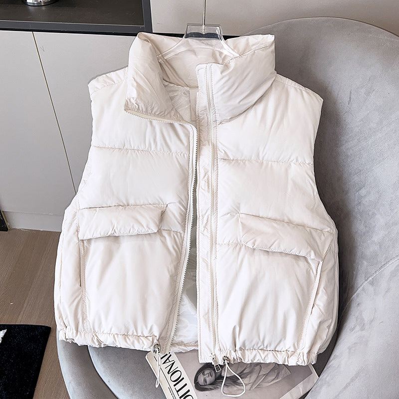 Gilet matelassé court en microfibre isolante pour femmes avec col montant, poches à rabat et cordon de serrage ajustable Echo Archiv