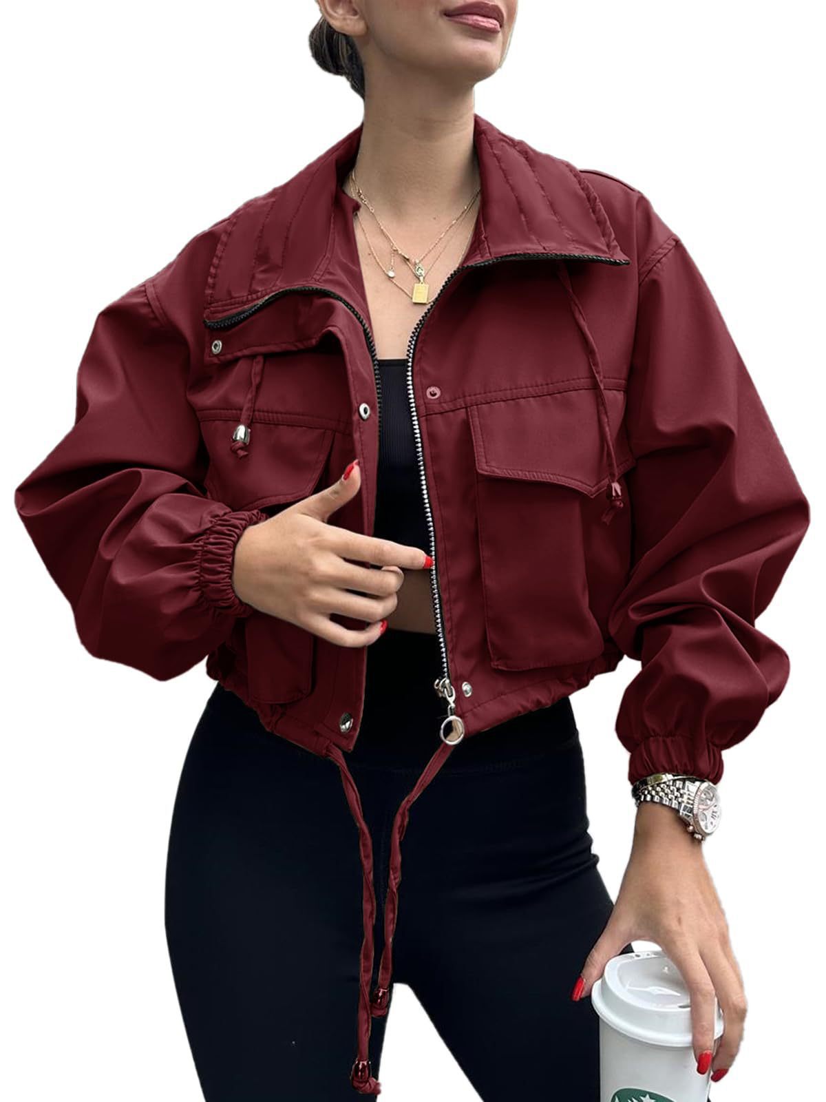 Veste courte féminine élégante et sportive