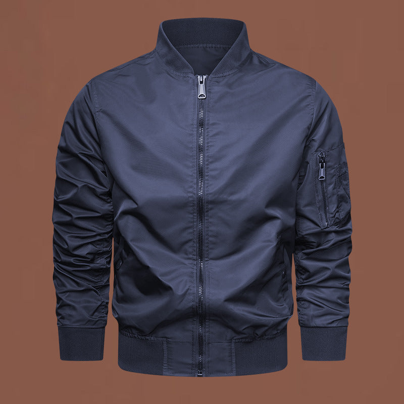 Veste bomber en nylon urbaine pour hommes avec une silhouette élancée, poche sur le bras et coque extérieure coupe-vent Echo Archiv
