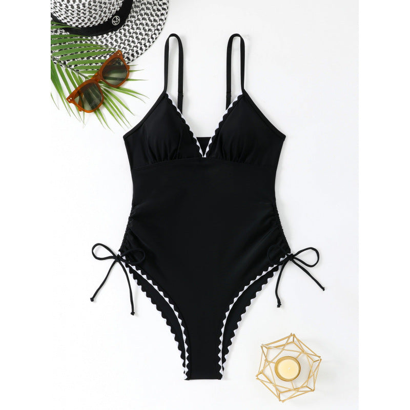 Maillot de bain élégant et féminin pour femmes avec bretelles réglables Echo Archiv