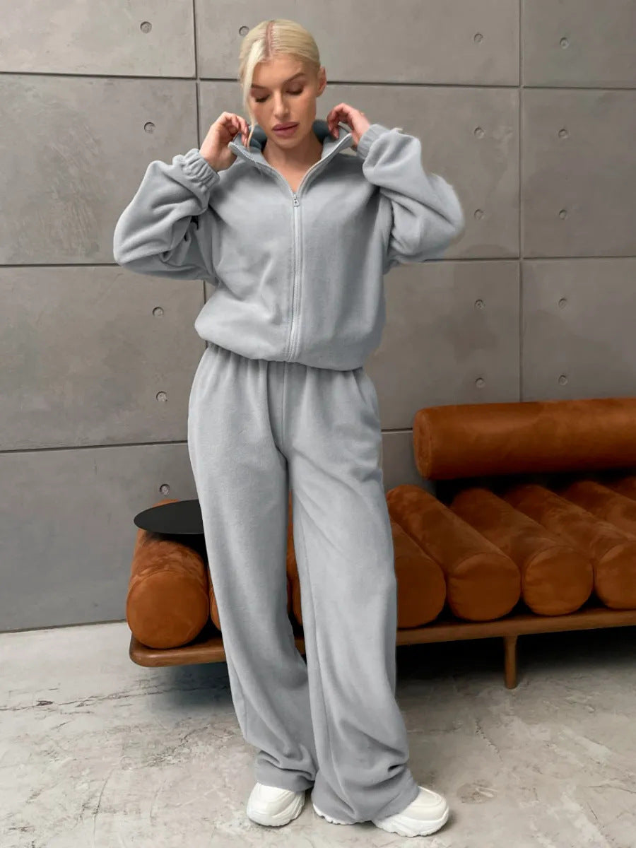Ensemble Microfleece ultrasoft pour femmes avec veste courte à col montant zippée et pantalon lounge taille haute large Echo Archive