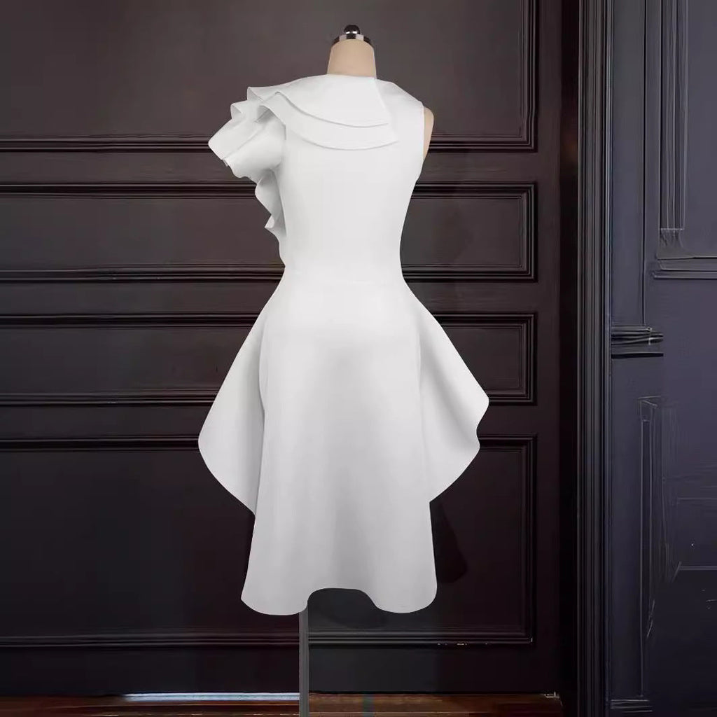 Robe femme avec design de volants asymétriques R&B