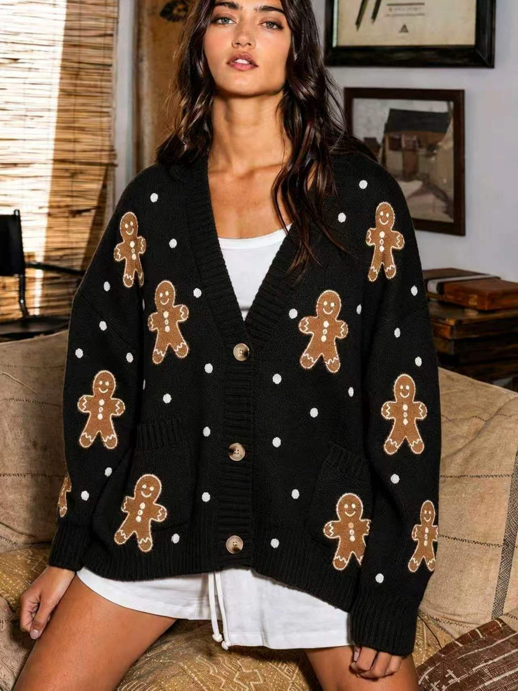 Cardigan en tricot oversized pour femmes avec broderie de pain d'épice et décolleté en V profond Echo Archiv