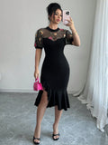 Robe midi ajustée pour femme avec haut en tulle brodé, manches bouffantes et ourlet volanté asymétrique R&B