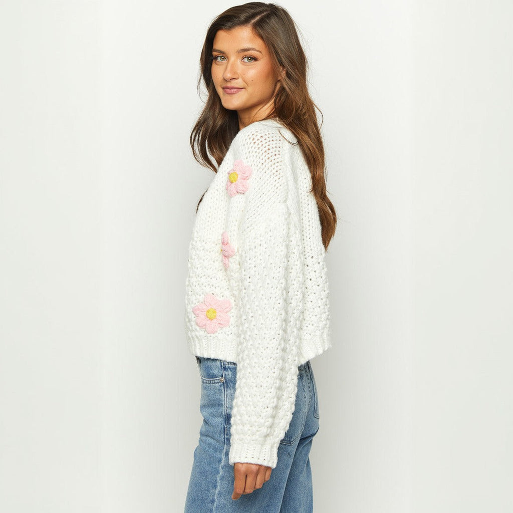 Cardigan court en grosse maille pour femmes avec appliqués floraux 3D et manches ballon Echoarchiv