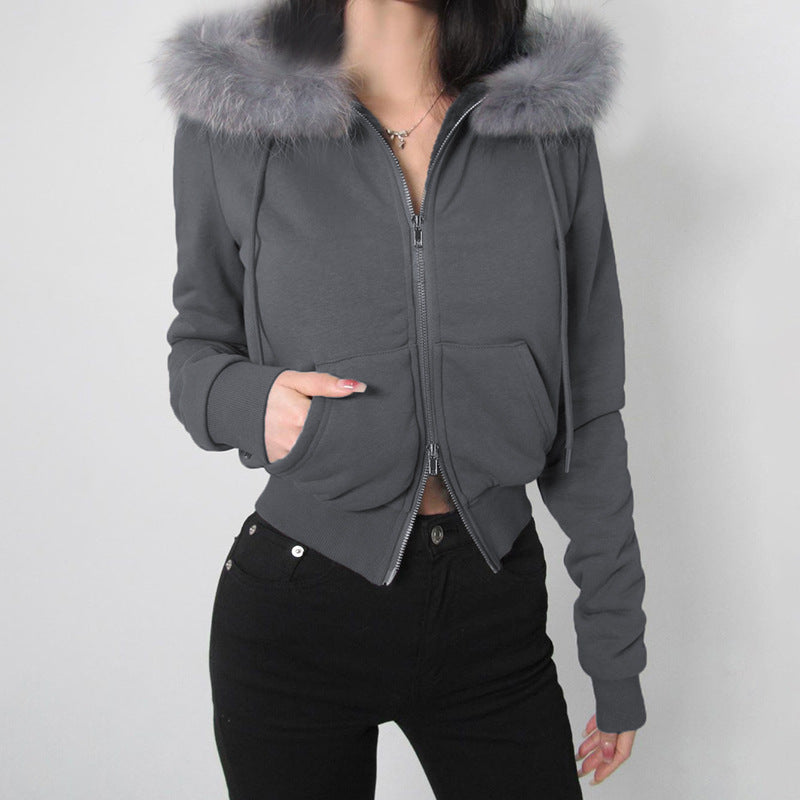 Veste bomber cintrée pour femmes avec large taille côtelée, deux poches obliques et détails décoratifs en zip Echo Archiv