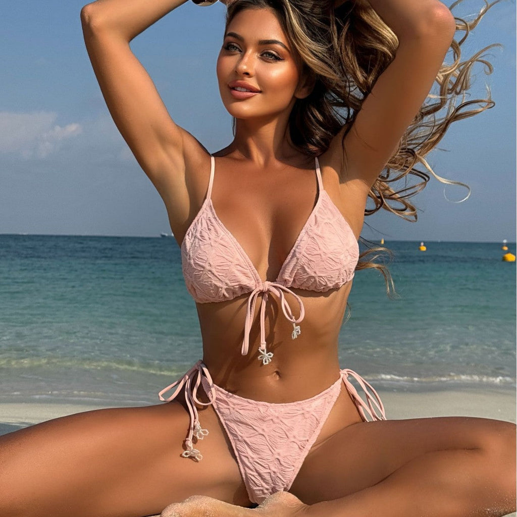 Bikini triangle pour femmes avec nœuds ludiques R&B