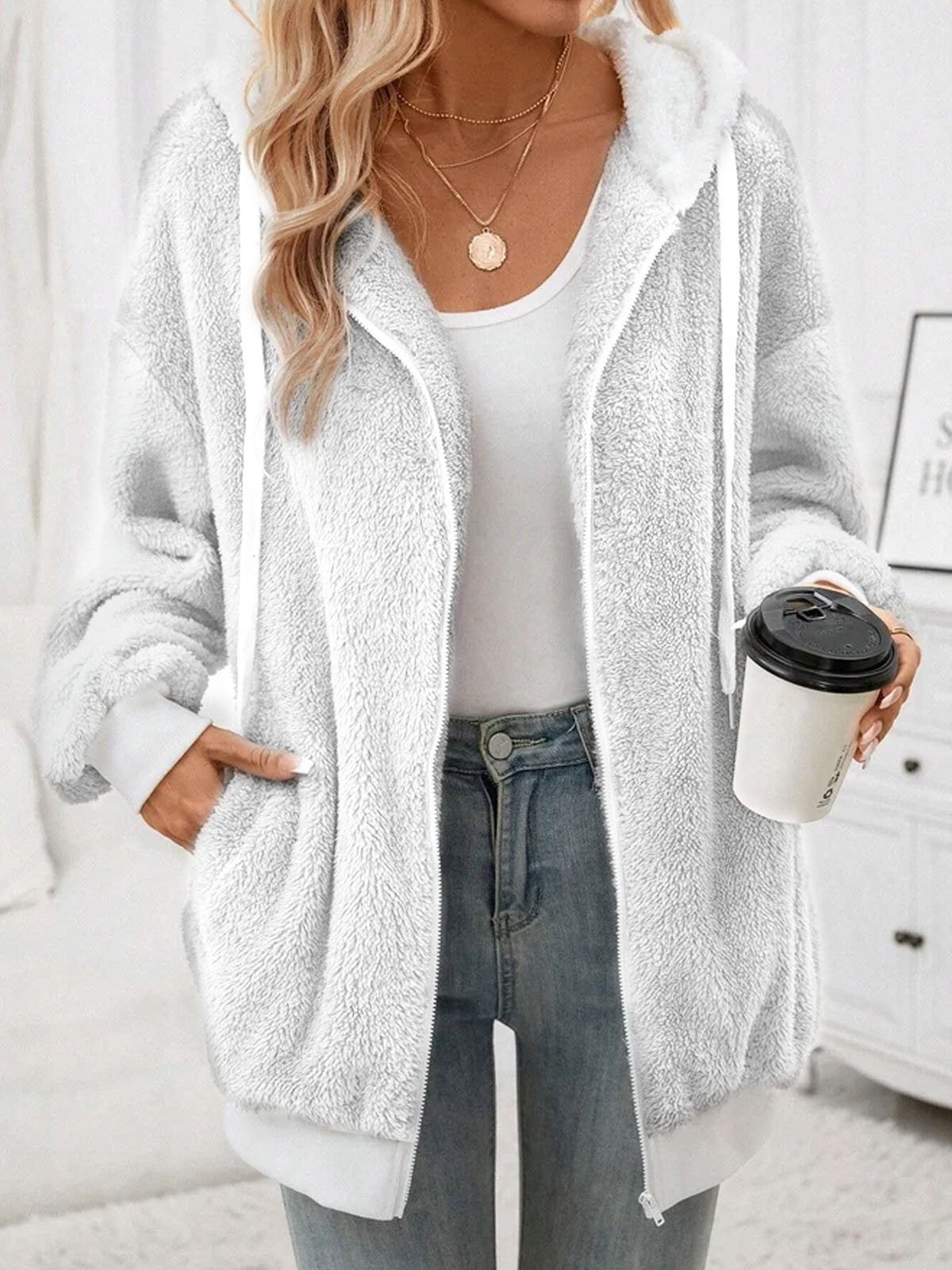 Veste à capuche en teddy polaire douillette pour femmes avec fermeture éclair et coupe oversized