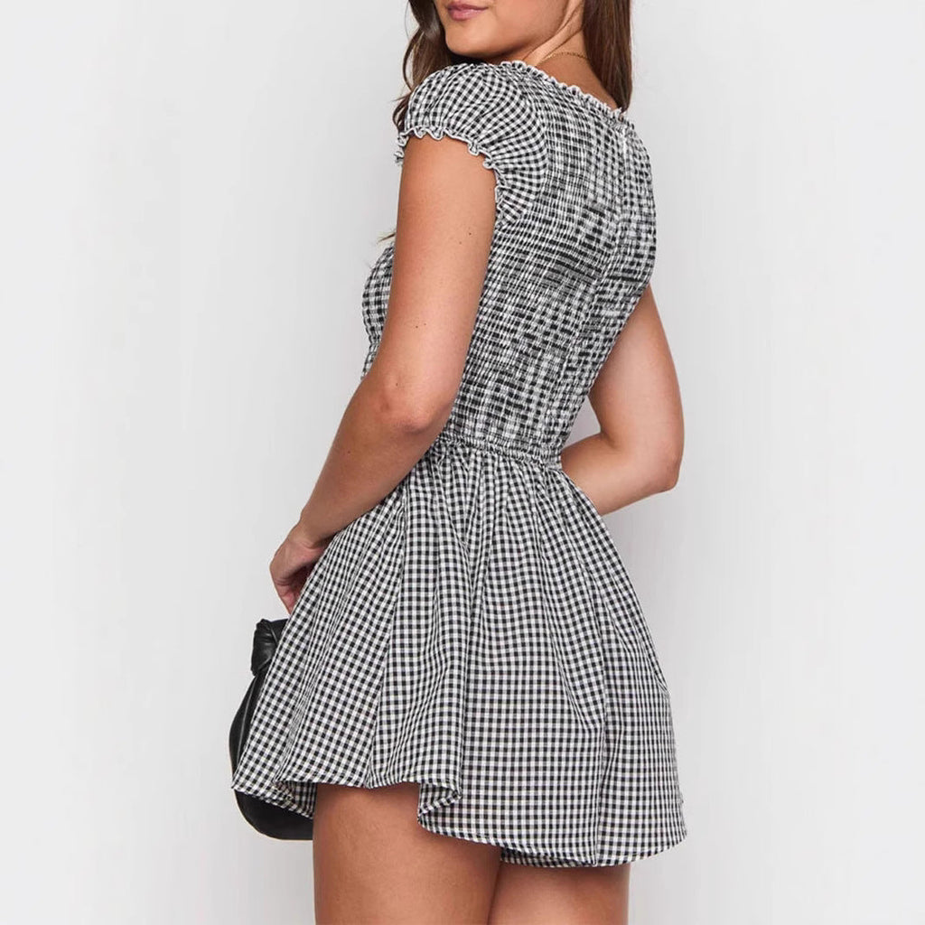 Robe courte froncée pour femmes avec décolleté en V et détails en volants R&B