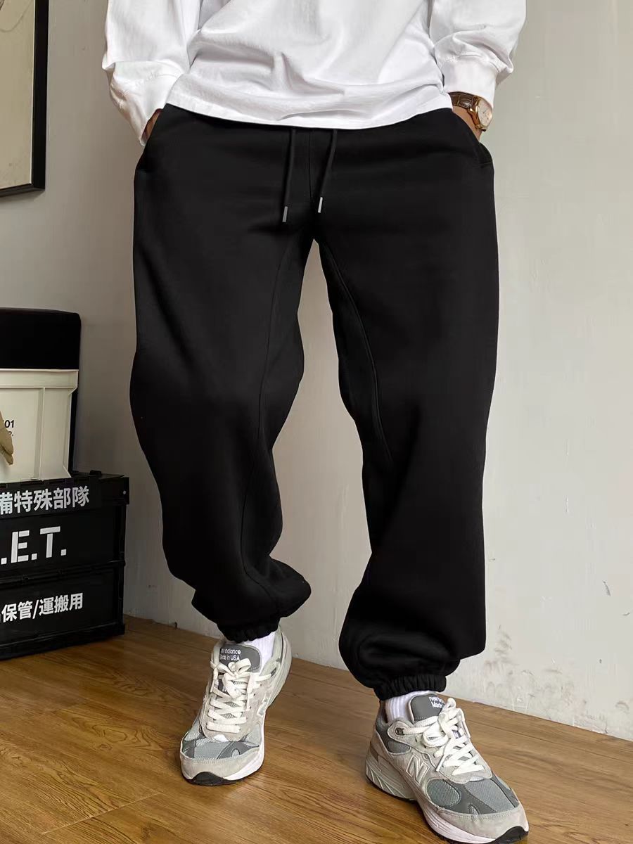 Pantalon de jogging tapered pour hommes avec couture d'entrejambe marquée, cordon de serrage et bords élastiques Echo Archiv