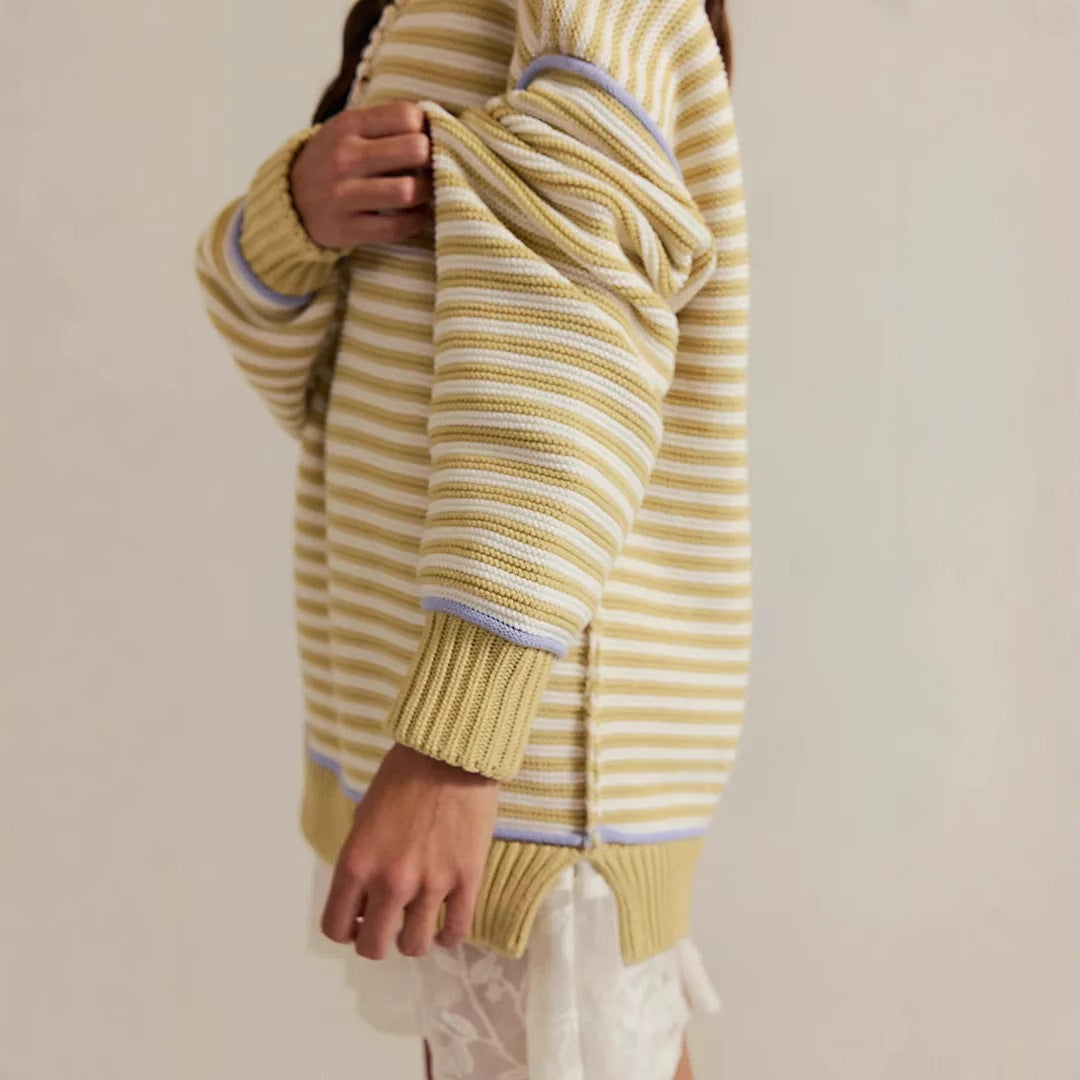 Pull-over rayé oversize pour femmes avec coupe ample, bords-côtes et passepoils contrastés Echoarchiv