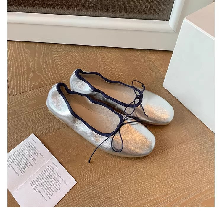 Ballerines pour femmes avec construction de sangle élastique et semelle intérieure confortable R&B