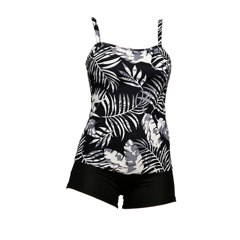 Tankini de sport pour femmes avec design graphique et shorts R&B