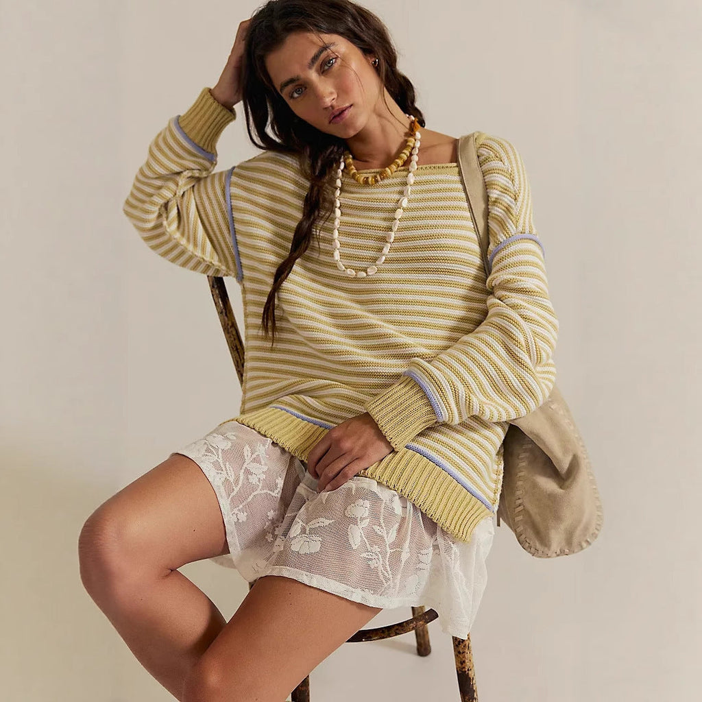 Pull-over rayé oversize pour femmes avec coupe ample, bords-côtes et passepoils contrastés Echoarchiv