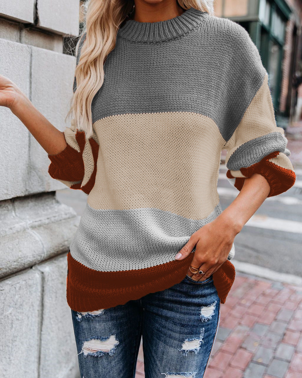 Pull en grosse maille à blocs de couleurs pour femmes avec col à côtes hautes et coupe oversize Echoarchiv