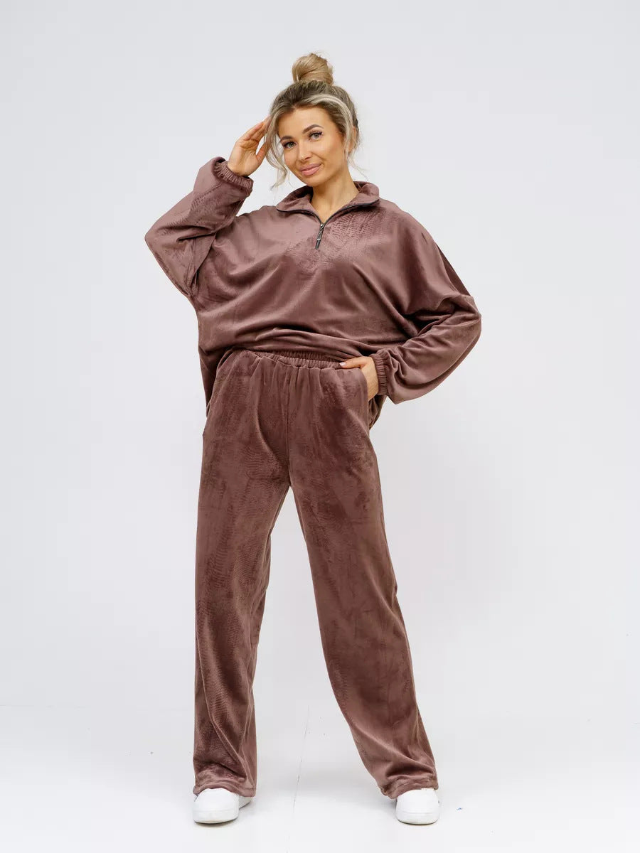 Ensemble de lounge en velours deux pièces pour femmes avec capuche et pantalon à taille élastique