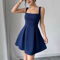Robe de bal pour femmes avec décolleté carré et jupe fluide R&B
