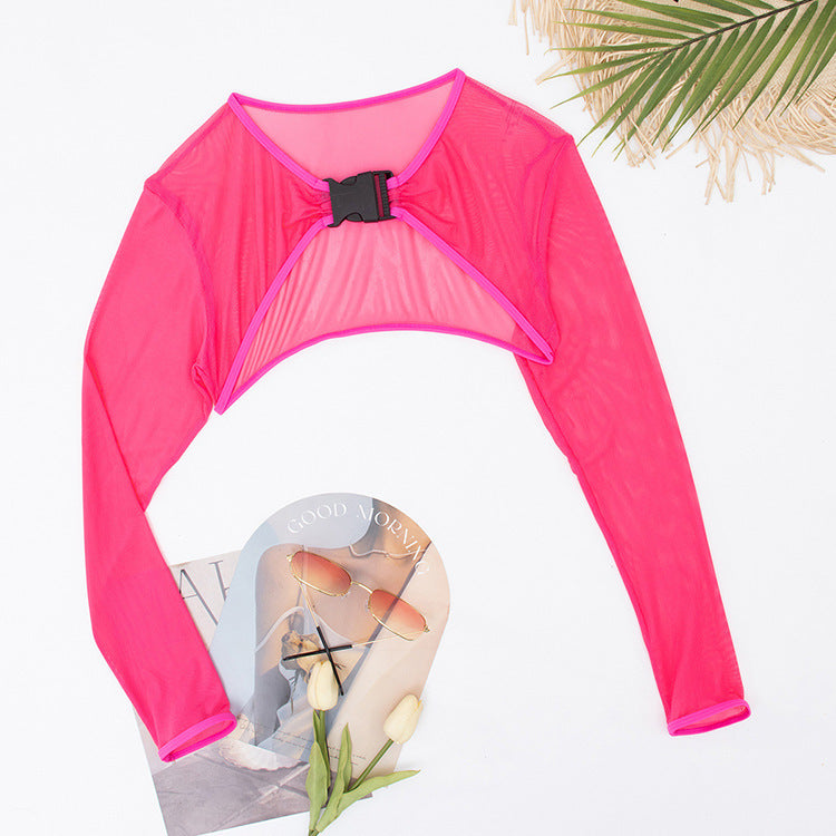 T-shirt à manches longues sportif pour femmes avec un cut-out stylé R&B