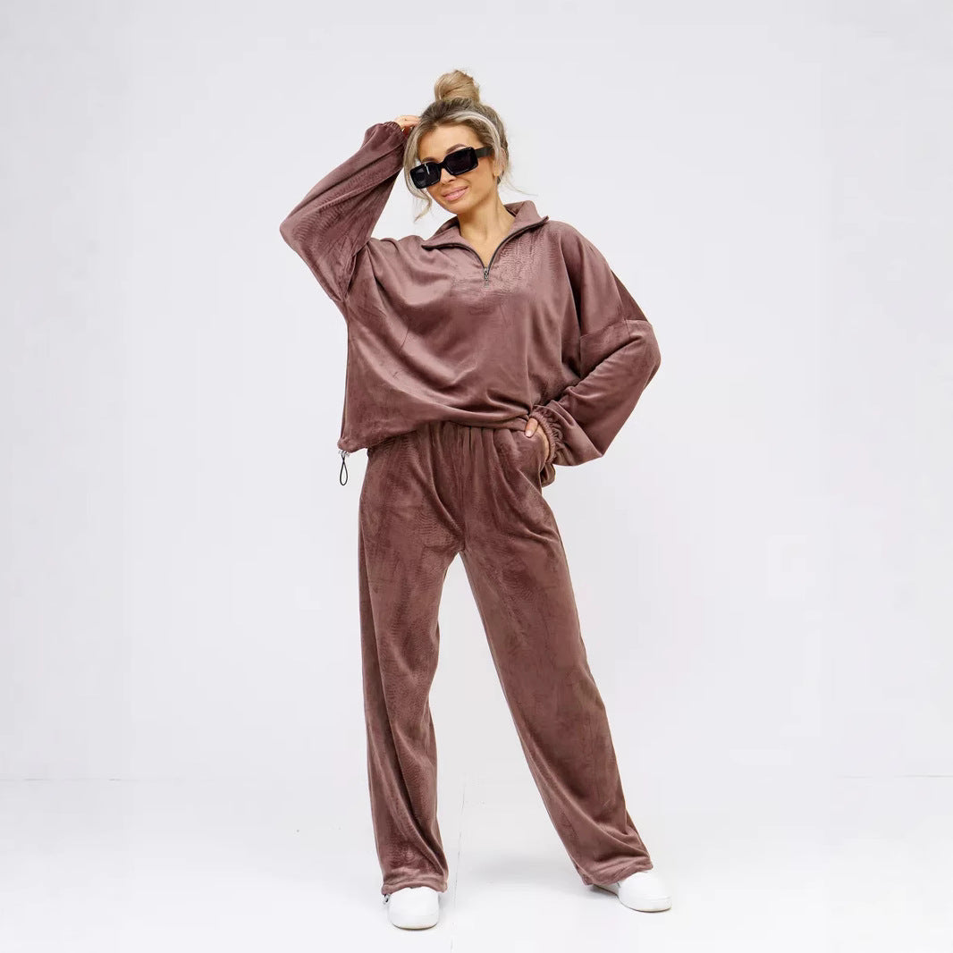 Ensemble de lounge en velours deux pièces pour femmes avec capuche et pantalon à taille élastique