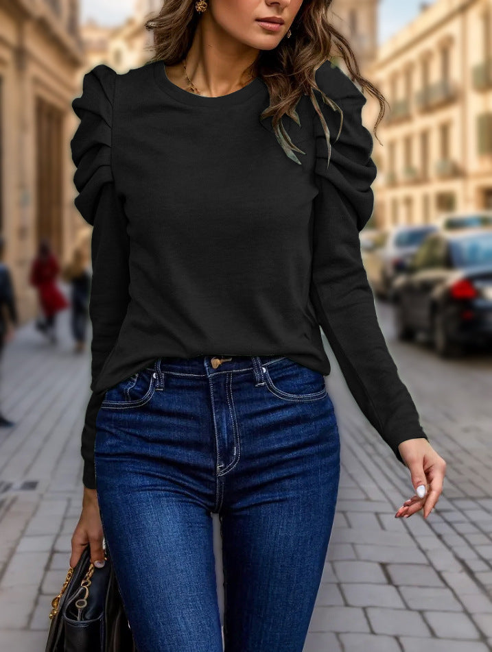 T-shirt à manches longues pour femmes avec fronces en dégradé aux épaules et coupe cintrée