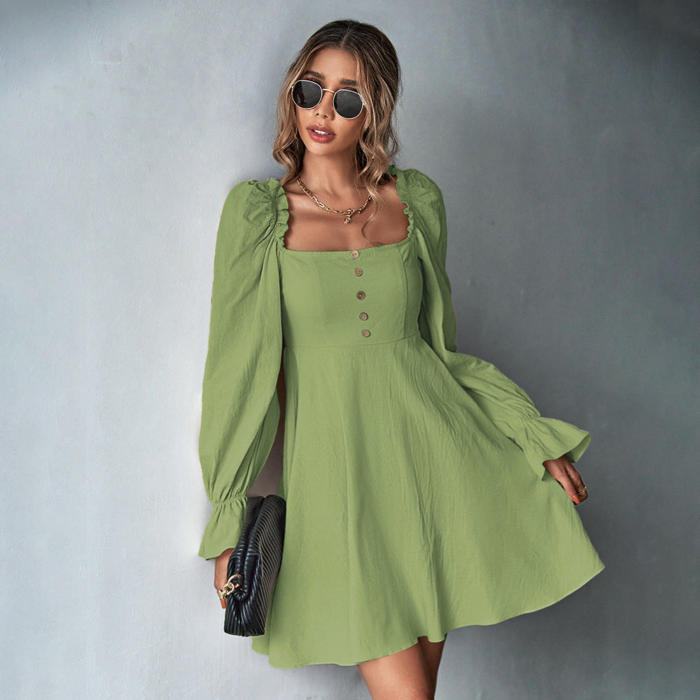 Robe A-ligne romantique pour femmes avec manches bouffantes, décolleté carré et silhouette cintrée Echo Archiv