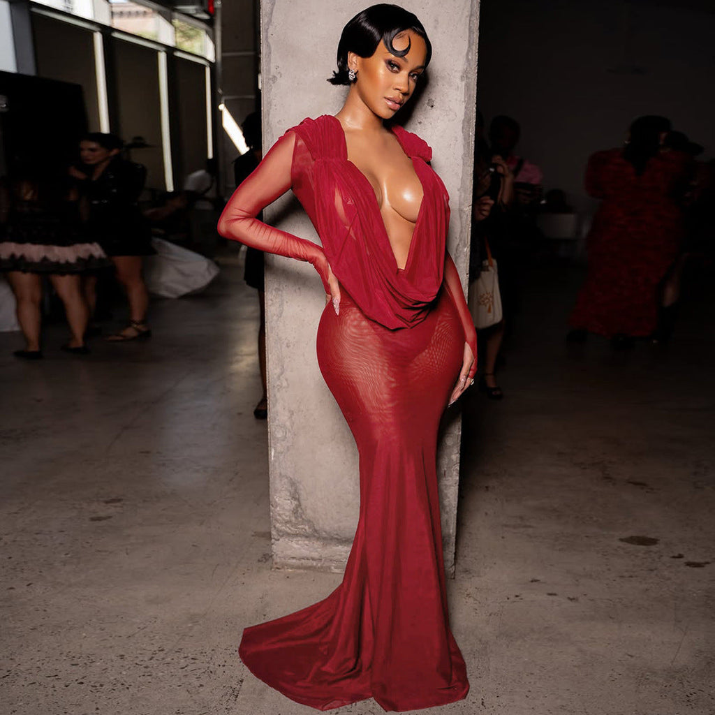 Robe longue élégante pour femmes avec décolleté en V profond et fronces Heidi-Mode