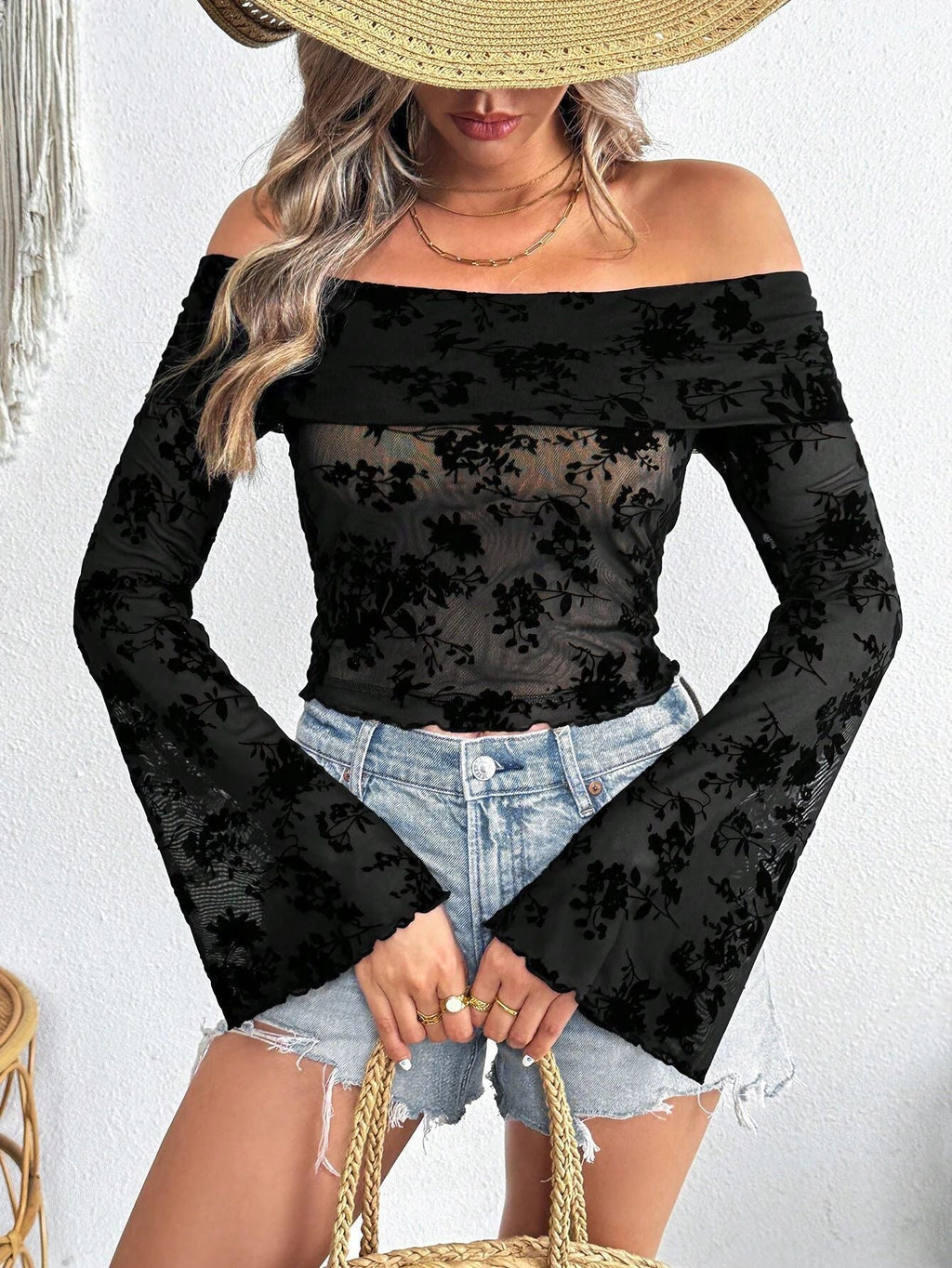 Top en résille sans manches pour femmes avec application en velours floral, coupe courte et manches trompette R&B