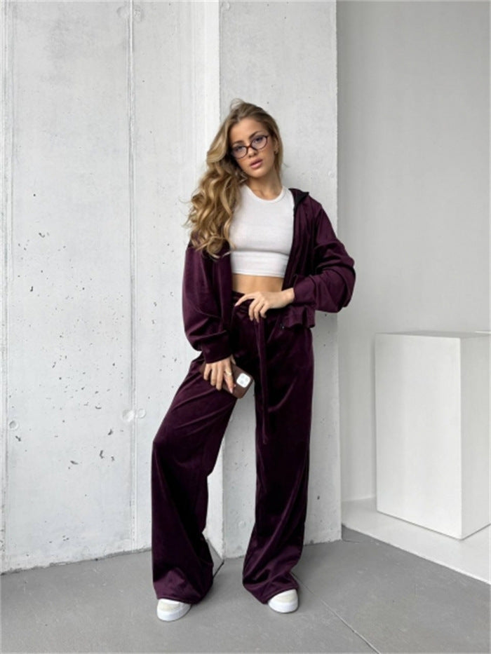 Ensemble de survêtement en velours doux pour femmes avec capuche, fermeture éclair et jambes larges Echo Archiv