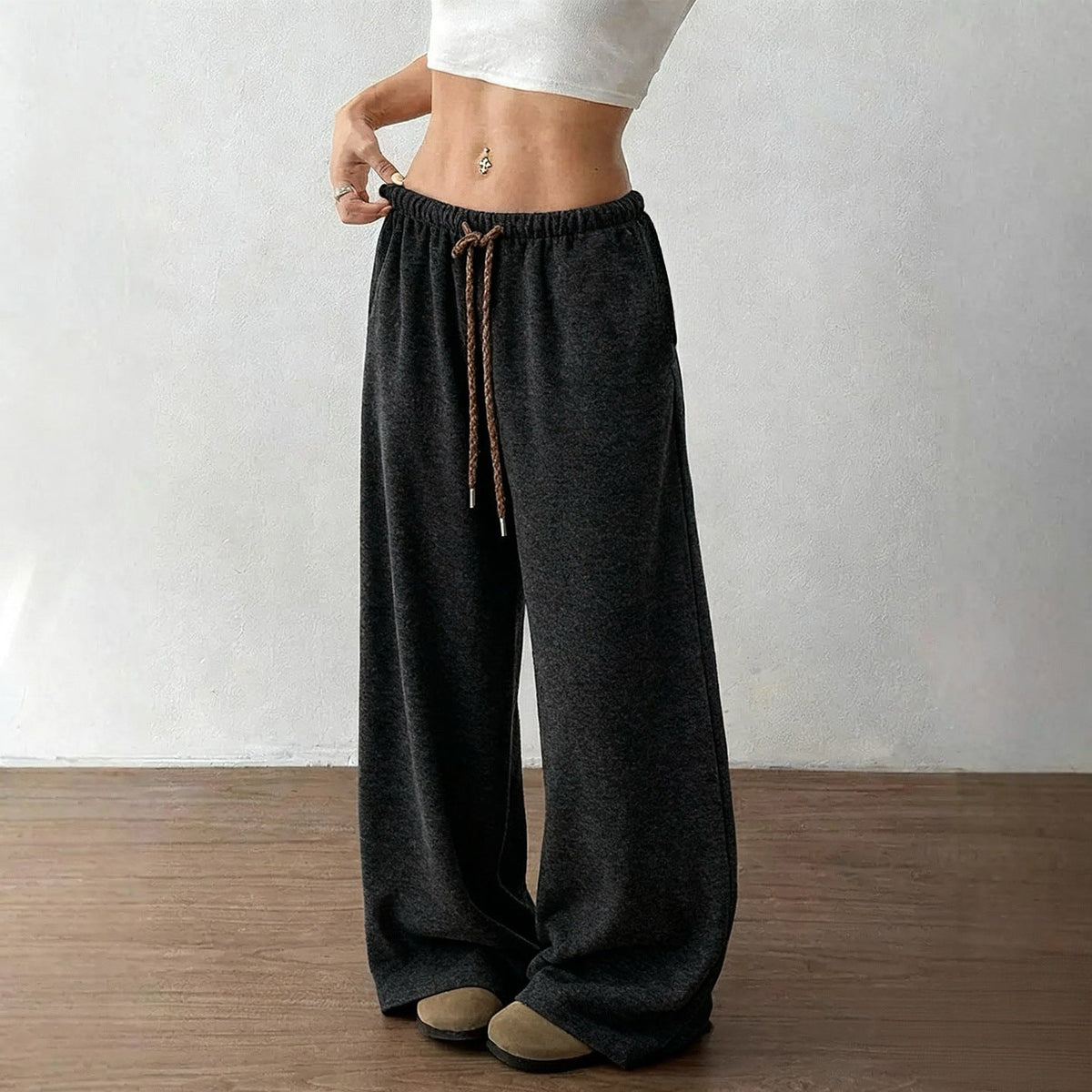 Pantalon de lounge large taille haute pour femmes avec cordon et coupe fluide Echo Archiv