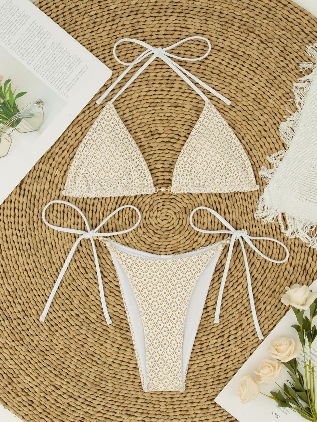 Bikini triangle femme avec perles décoratives Echo Archiv