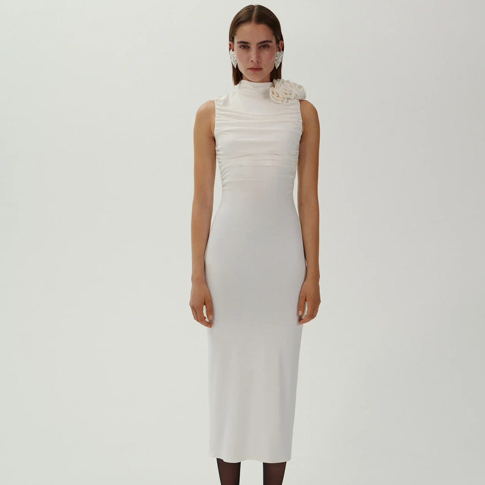 Robe de soirée ajustée pour femmes avec col asymétrique et appliqué floral Heidi-Mode