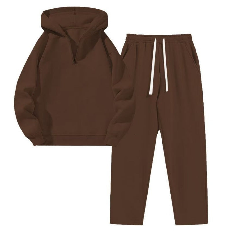 Ensemble de détente pour femmes avec demi-zip court, grande capuche et jogging taille haute tapered Echo Archiv