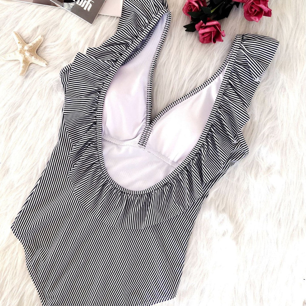 Maillot de bain en éponge pour femmes avec détails en volants R&B